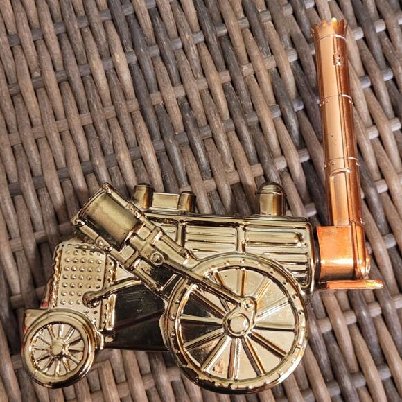 Vntg 74 Avon Golden Rocket Train After Shave Wild Country Collect Bottle Full - Picture 4 of 9